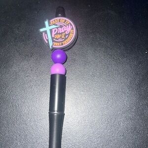 Pray beaded focal pen